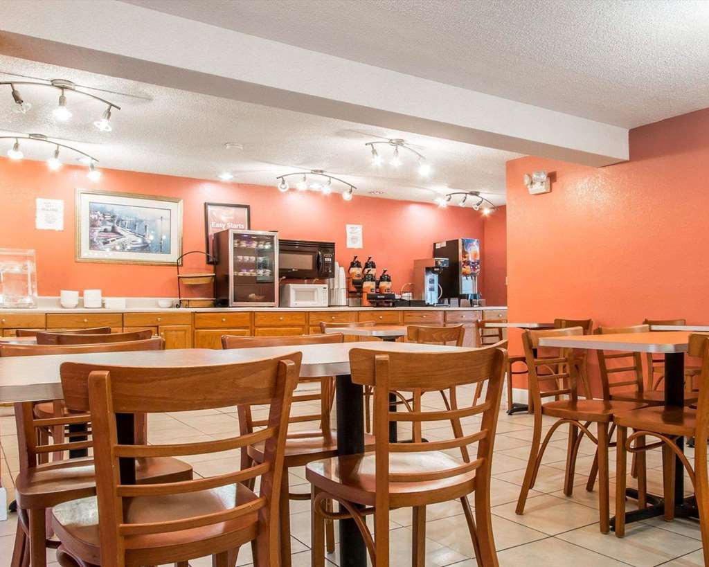 Econo Lodge Pooler - Savannah I-95 餐厅 照片